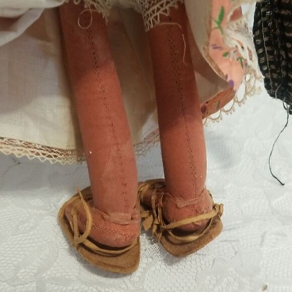 VINTAGE Mexican Handmade Painted Folk Art Dolls Paper Mache Figurine Doll - Picture 9 of 12